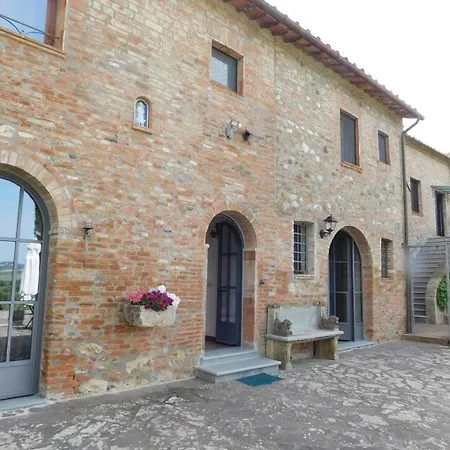 Apartment In Mit Gemeinschaftspool, Grill Und Garten *